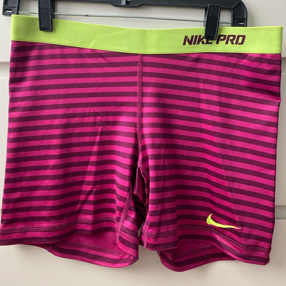 NIKE PRO 4in spandex